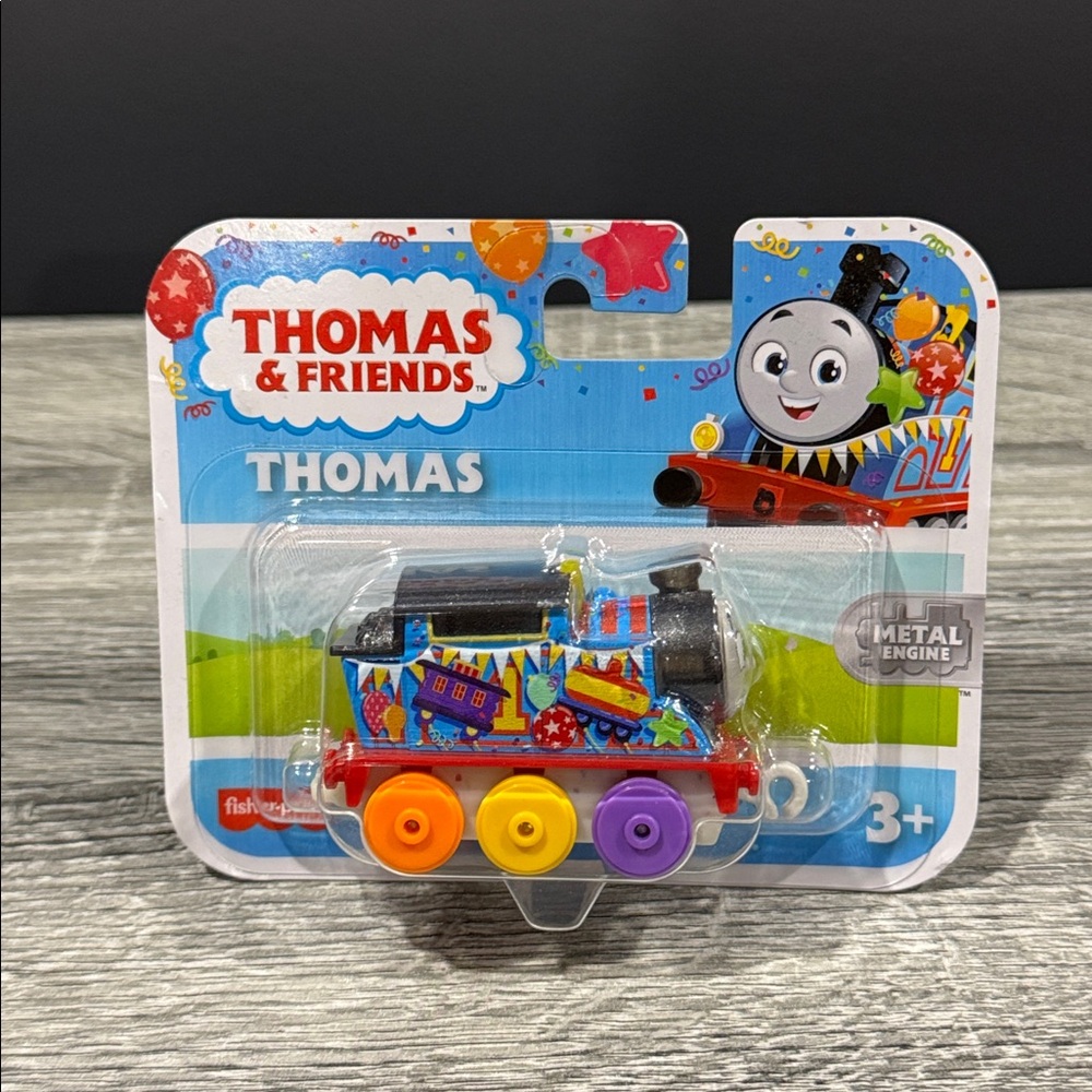 Thomas & Friends | NEW: Trackmaster Celebration: Thomas (2022) - Metal Train Toy